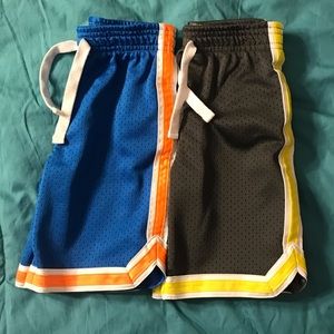 Bundle of 2 Boys shorts